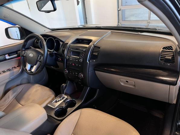 Kia Sorento II с пробегом 2010 года, цена 1 499 000 рублей, 160323 км, внедорожник, Автокод Объявления