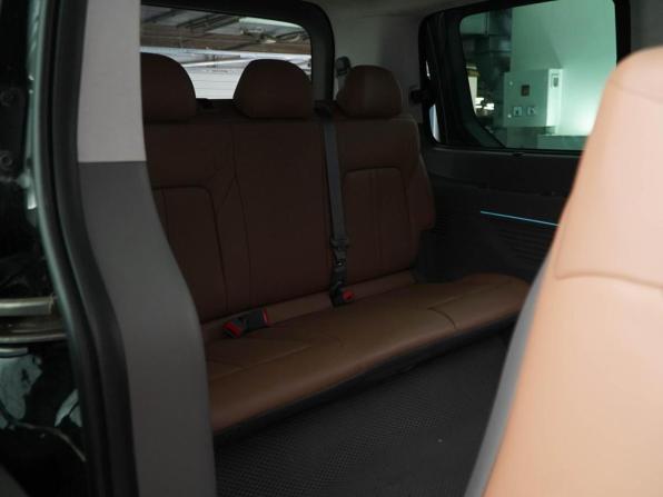 Hyundai Staria I с пробегом 2023 года, цена 5 650 000 рублей, 87120 км, минивэн, Автокод Объявления