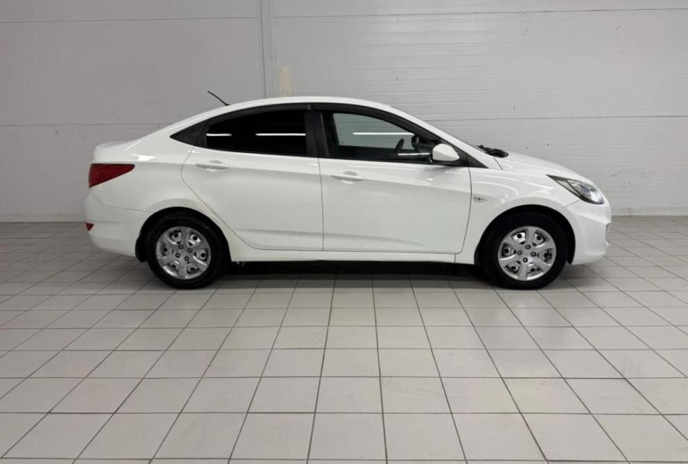 Hyundai Solaris I Астрахань  - изображение 4