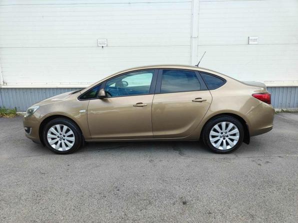 Opel Astra J Рестайлинг с пробегом 2012 года, цена 755 000 рублей, 158397 км, седан, Автокод Объявления