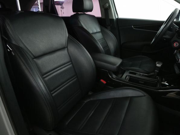 Kia Sorento II Рестайлинг с пробегом 2019 года, цена 2 100 000 рублей, 139000 км, внедорожник, Автокод Объявления