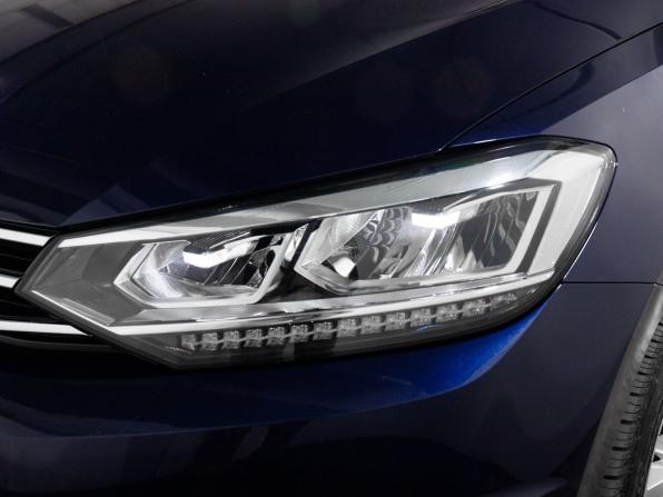 Volkswagen Touran II с пробегом 2016 года, цена 1 350 000 рублей, 121844 км, компактвэн, Автокод Объявления