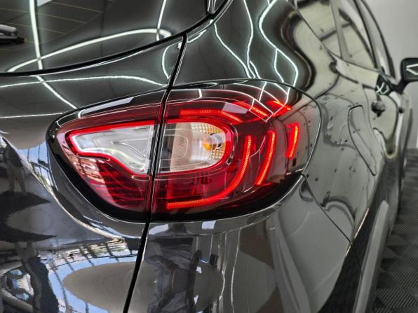 Renault Kaptur I с пробегом 2017 года, цена 1 535 000 рублей, 101000 км, внедорожник, Автокод Объявления