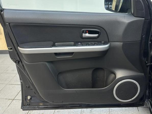 Suzuki Grand Vitara II с пробегом 2008 года, цена 989 000 рублей, 233462 км, внедорожник, Автокод Объявления