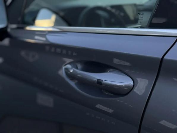 Hyundai Santa Fe IV Рестайлинг с пробегом 2021 года, цена 3 149 000 рублей, 100563 км, внедорожник, Автокод Объявления