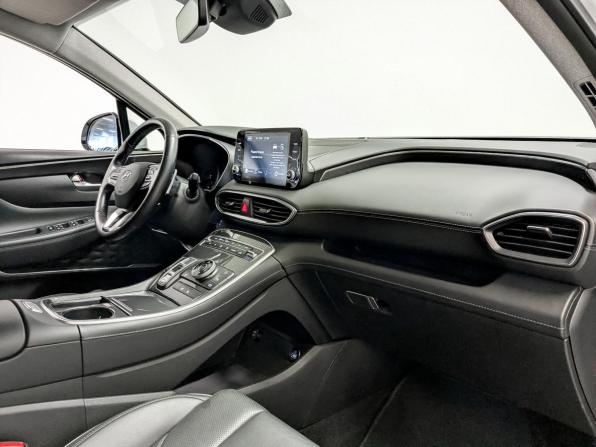 Hyundai Santa Fe IV Рестайлинг с пробегом 2021 года, цена 3 950 000 рублей, 37629 км, внедорожник, Автокод Объявления