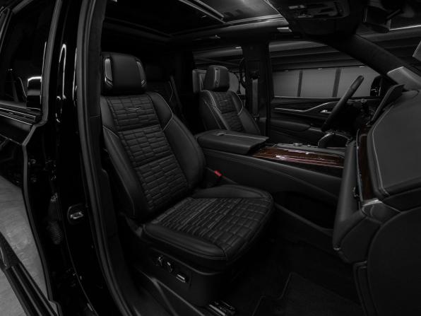 Cadillac Escalade V с пробегом 2022 года, цена 17 800 000 рублей, 42 км, внедорожник, Автокод Объявления