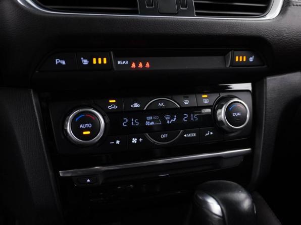 Mazda 6 III (GJ) Рестайлинг с пробегом 2015 года, цена 2 197 444 рубля, 114858 км, седан, Автокод Объявления