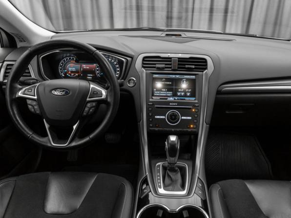 Ford Mondeo V с пробегом 2016 года, цена 1 650 000 рублей, 133035 км, седан, Автокод Объявления