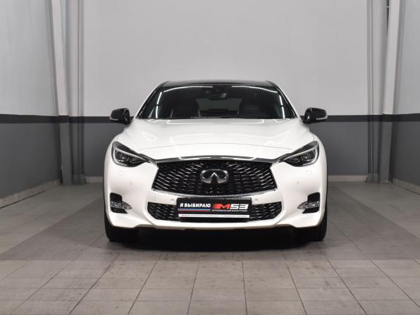 Infiniti Q30 с пробегом 2019 года, цена 2 974 995 рублей, 41696 км, хэтчбек, Автокод Объявления