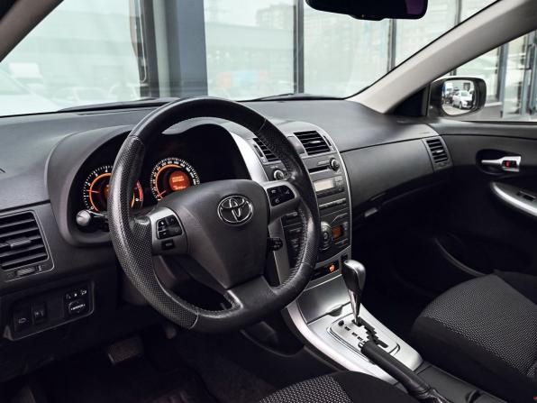 Toyota Corolla X (E140 E150) Рестайлинг с пробегом 2012 года, цена 1 379 000 рублей, 84350 км, седан, Автокод Объявления