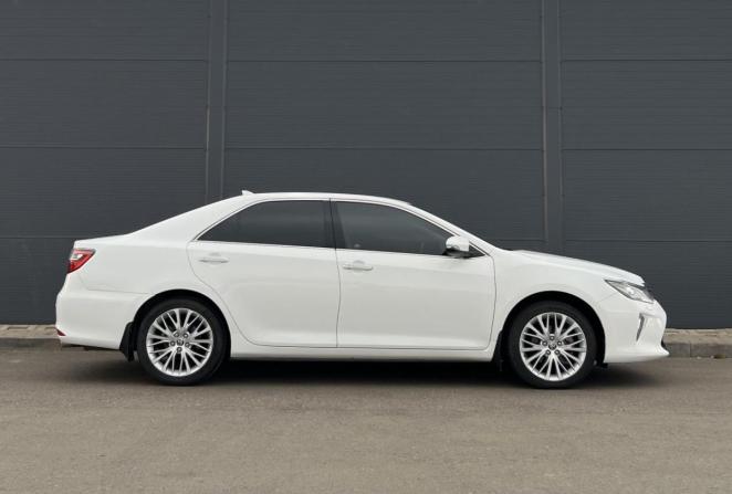 Toyota Camry VII (XV50) Рестайлинг 2 с пробегом 2018 года, цена 2 290 000 рублей, 113538 км, седан, Автокод Объявления