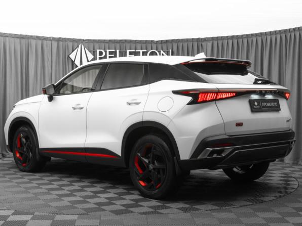 Omoda C5 I с пробегом 2022 года, цена 1 840 000 рублей, 32672 км, внедорожник, Автокод Объявления