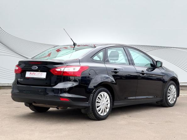 Ford Focus III с пробегом 2011 года, цена 930 000 рублей, 135939 км, седан, Автокод Объявления