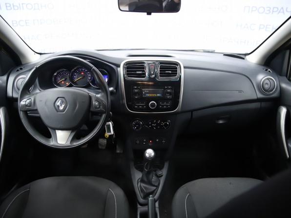 Renault Sandero II с пробегом 2016 года, цена 810 000 рублей, 99212 км, хэтчбек, Автокод Объявления