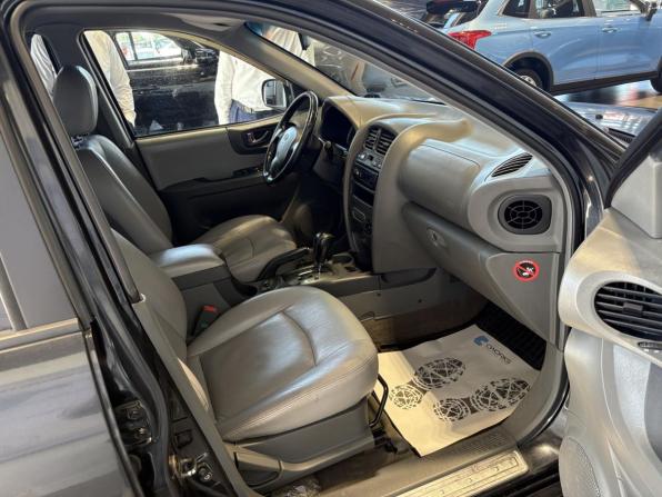 Hyundai Santa Fe Classic с пробегом 2009 года, цена 743 000 рублей, 261132 км, внедорожник, Автокод Объявления