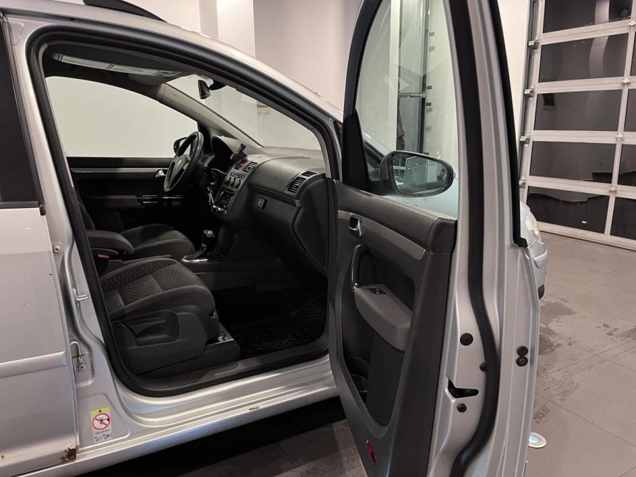 Volkswagen Touran I Рестайлинг Чебоксары  - изображение 24