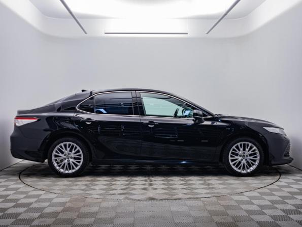 Toyota Camry VIII (XV70) с пробегом 2021 года, цена 3 145 000 рублей, 102221 км, седан, Автокод Объявления