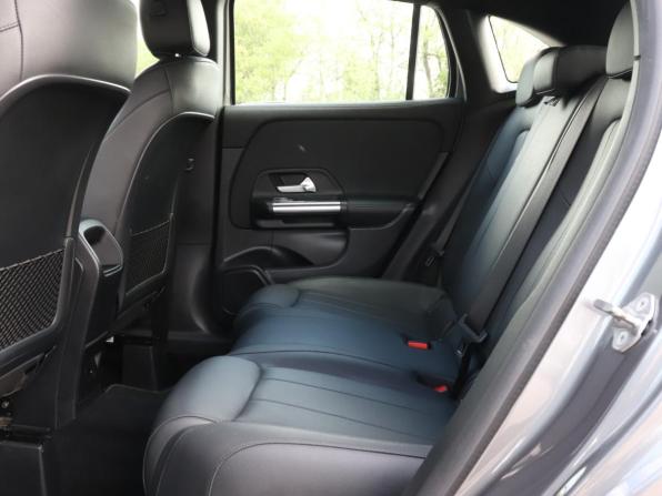 Mercedes-Benz GLA II (H247) с пробегом 2021 года, цена 3 070 000 рублей, 73917 км, внедорожник, Автокод Объявления