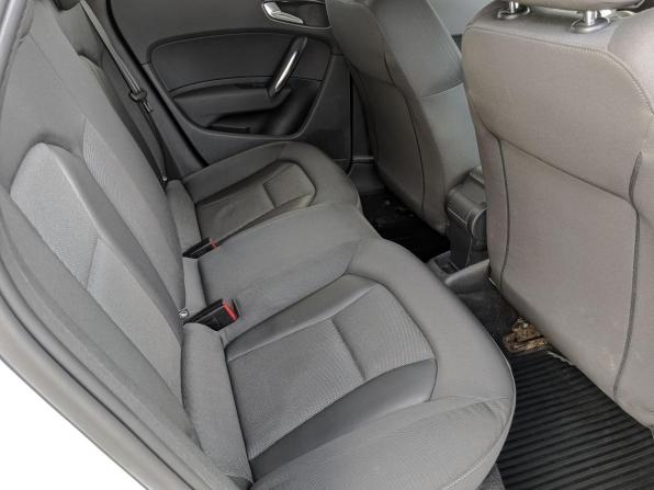 Audi A1 I (8X) с пробегом 2012 года, цена 1 230 000 рублей, 47550 км, хэтчбек, Автокод Объявления