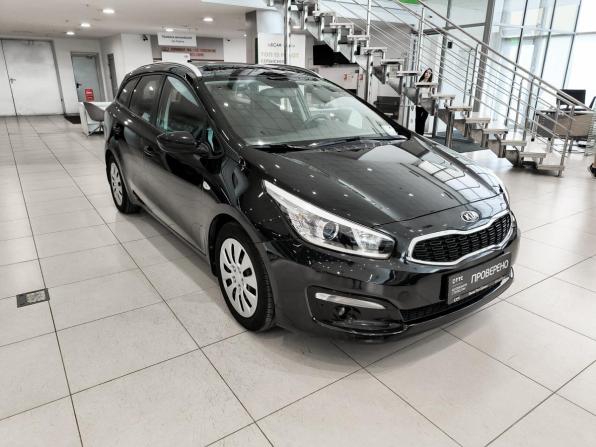Kia Ceed II Рестайлинг с пробегом 2017 года, цена 1 450 000 рублей, 136556 км, универсал, Автокод Объявления