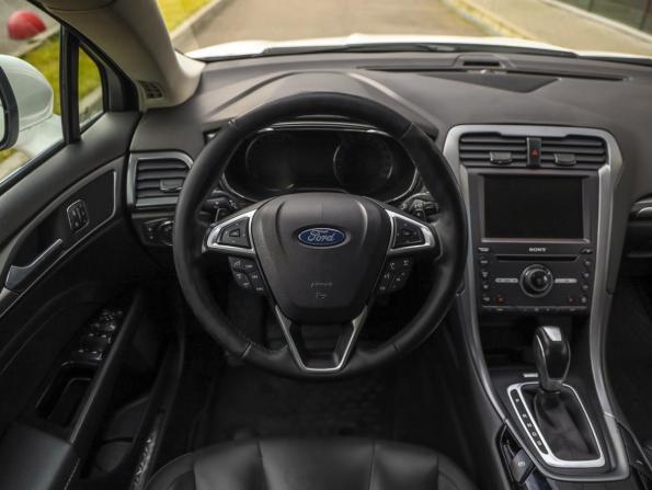 Ford Mondeo V с пробегом 2016 года, цена 1 850 777 рублей, 75000 км, седан, Автокод Объявления