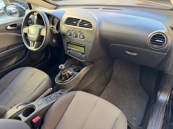 SEAT Leon II Рестайлинг с пробегом 2011 года, цена 550 000 рублей, 158268 км, хэтчбек, Автокод Объявления