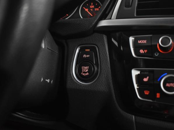 BMW 3 серии VI (F3x) Рестайлинг с пробегом 2018 года, цена 2 460 000 рублей, 128107 км, лифтбек, Автокод Объявления