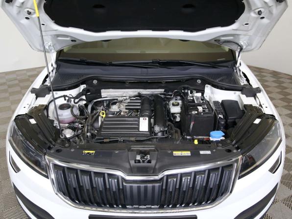 Skoda Karoq I с пробегом 2022 года, цена 2 650 000 рублей, 62845 км, внедорожник, Автокод Объявления