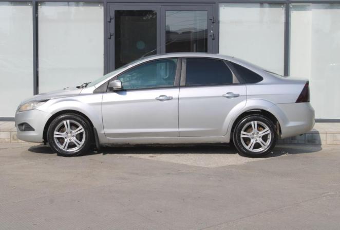 Ford Focus II Рестайлинг с пробегом 2010 года, цена 410 000 рублей, 350000 км, седан, Автокод Объявления