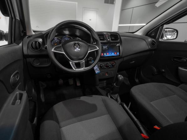 Renault Logan II Рестайлинг с пробегом 2020 года, цена 875 000 рублей, 86412 км, седан, Автокод Объявления