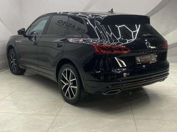 Volkswagen Touareg III с пробегом 2019 года, цена 4 850 000 рублей, 152000 км, внедорожник, Автокод Объявления