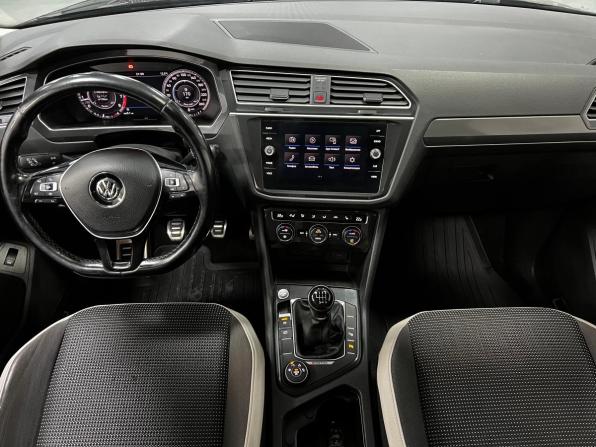 Volkswagen Tiguan II с пробегом 2018 года, цена 2 590 000 рублей, 103695 км, внедорожник, Автокод Объявления