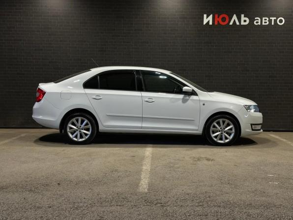 Skoda Rapid I с пробегом 2016 года, цена 1 280 000 рублей, 157237 км, лифтбек, Автокод Объявления