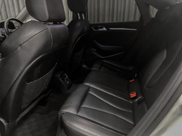 Audi A3 III (8V) Рестайлинг с пробегом 2019 года, цена 1 980 000 рублей, 40000 км, седан, Автокод Объявления