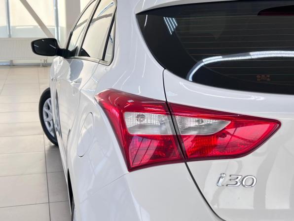 Hyundai i30 II с пробегом 2014 года, цена 979 000 рублей, 165447 км, хэтчбек, Автокод Объявления