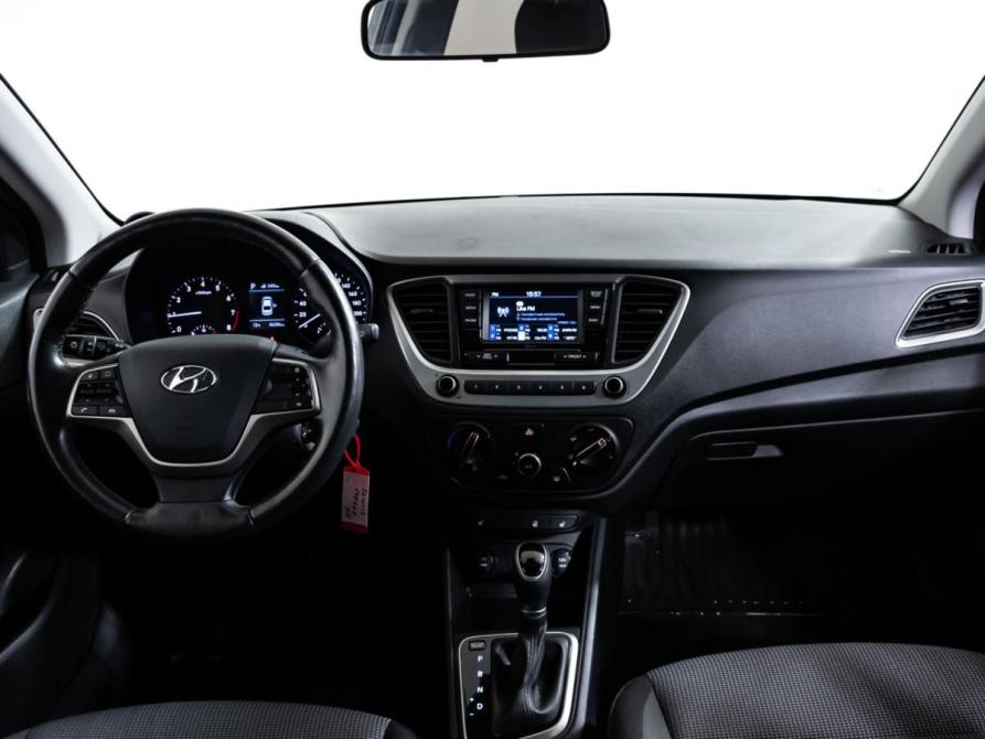 Hyundai Solaris II Москва  - изображение 11