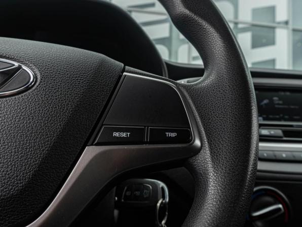 Hyundai Solaris II Рестайлинг с пробегом 2021 года, цена 1 250 000 рублей, 131035 км, седан, Автокод Объявления