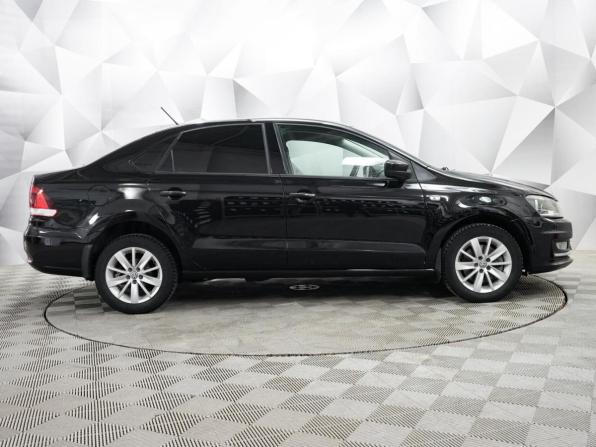 Volkswagen Polo V Рестайлинг с пробегом 2016 года, цена 850 000 рублей, 235000 км, седан, Автокод Объявления
