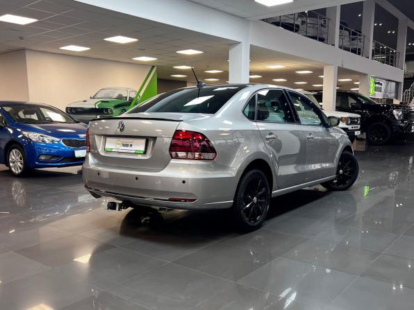 Volkswagen Polo V Рестайлинг с пробегом 2017 года, цена 1 345 000 рублей, 139125 км, седан, Автокод Объявления
