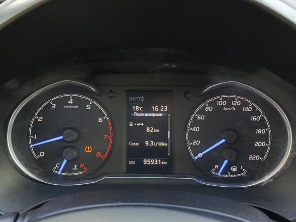 Toyota Yaris III Рестайлинг 2 с пробегом 2020 года, цена 1 476 000 рублей, 95927 км, хэтчбек, Автокод Объявления