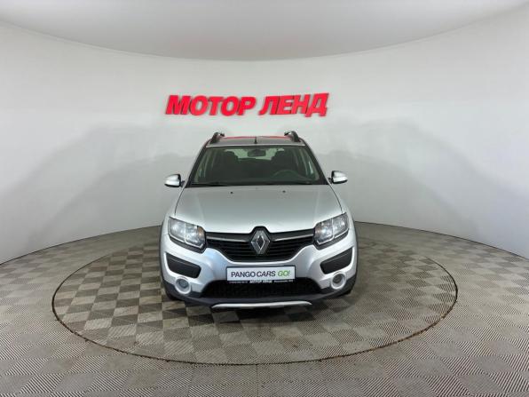 Renault Sandero II с пробегом 2015 года, цена 840 000 рублей, 151800 км, хэтчбек, Автокод Объявления