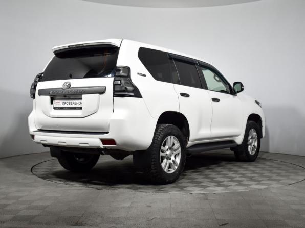 Toyota Land Cruiser Prado 150 Series Рестайлинг 1 с пробегом 2016 года, цена 2 690 000 рублей, 284350 км, внедорожник, Автокод Объявления