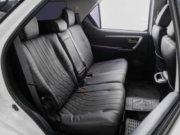 Toyota Fortuner II с пробегом 2019 года, цена 4 240 000 рублей, 71517 км, внедорожник, Автокод Объявления