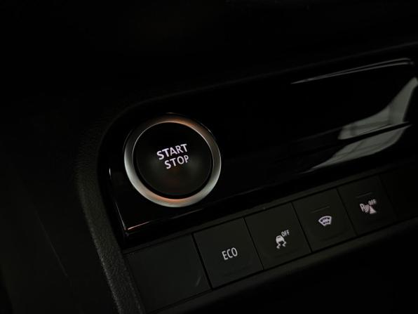 Renault Kaptur I Рестайлинг с пробегом 2021 года, цена 1 740 000 рублей, 87850 км, внедорожник, Автокод Объявления