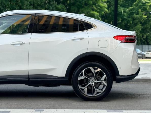 Haval F7x I Рестайлинг с пробегом 2022 года, цена 2 290 000 рублей, 36324 км, внедорожник, Автокод Объявления
