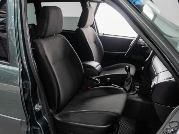 Chevrolet Niva I Рестайлинг с пробегом 2017 года, цена 829 000 рублей, 91222 км, внедорожник, Автокод Объявления