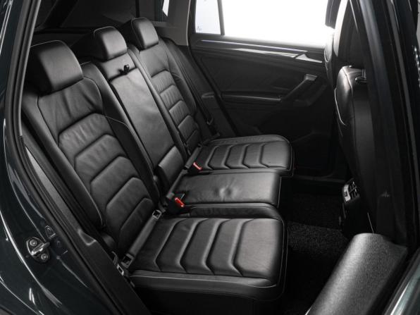 Volkswagen Tiguan II Рестайлинг с пробегом 2021 года, цена 3 449 000 рублей, 87772 км, внедорожник, Автокод Объявления