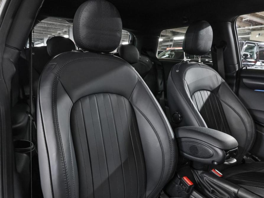 Mini Hatch III (F55/F56) Рестайлинг 2 Москва  - изображение 13