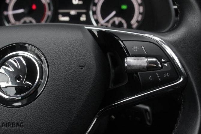 Skoda Rapid II с пробегом 2020 года, цена 1 730 000 рублей, 144456 км, лифтбек, Автокод Объявления